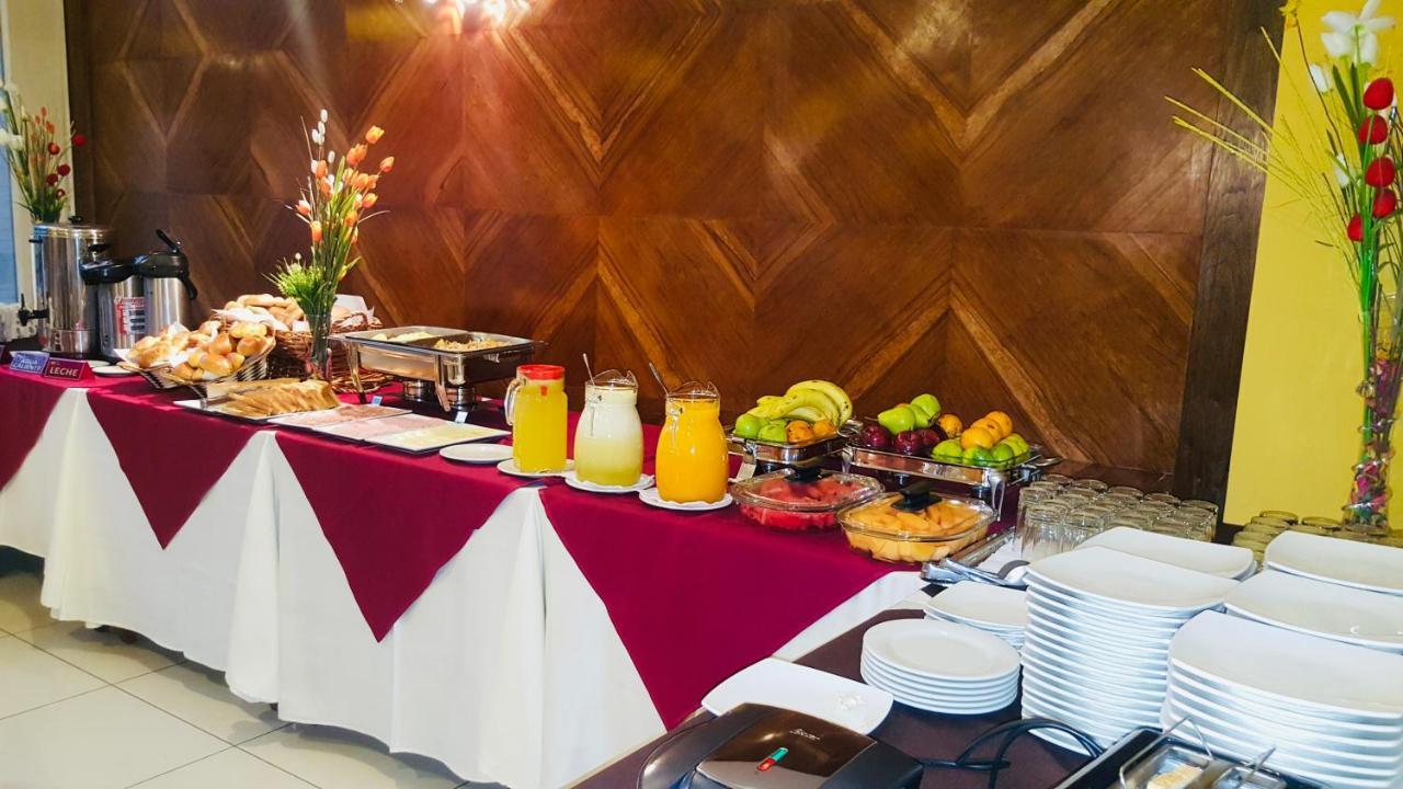 Hotel Continental Distretto di Lima Esterno foto